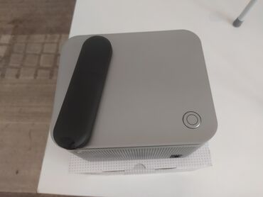 проекторы 640x480 мощные: Умный проектор серого цвета с прямоугольным корпусом, предназначенный