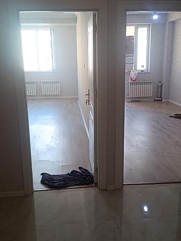 balakende satilan evler: 2 otaqlı mənzil – işıqlı və səliqəli planlama - Geniş qonaq otağı və — 4