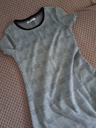 jordan max aura 3: S (EU 36), Short sleeves
