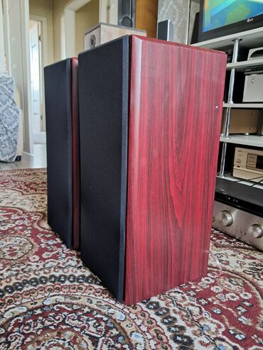 Динамики и колонки: Продаю НОВЫЕ 3х полосные колонка. Высота 59 см Звук 👍8 ОМ 130watts — 4