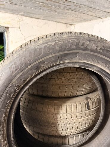 комплект зимней резины: Шины 205 / 60 / R 16, Зима, Б/у, Комплект, Легковые, Япония, Bridgestone