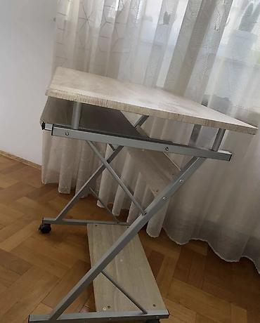 gaming namještaj: Kompaktan pokretni računarški sto sa točkićima - Materijal: ploče u — 4