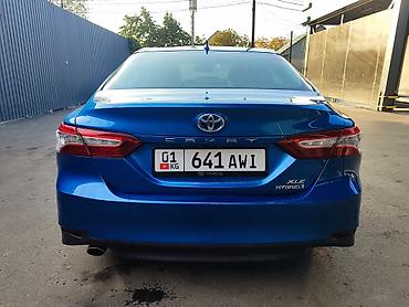 corolla 2016: Toyota Camry: 2018 г., 2.5 л, Автомат, Гибрид, Седан — 4