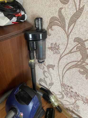 su ile isleyen tozsoran: Пылесос Karcher, Сухая уборка, Нет кредита, Самовывоз