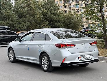 Hyundai: Hyundai Sonata: 2020 г., 2 л, Автомат, Газ, Седан — 5
