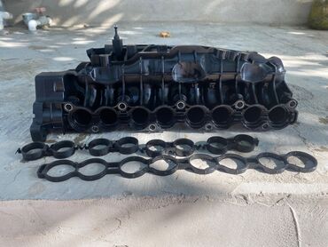 Motor üçün digər detallar: Santafe və sorentonun orjinal üsdən çıxma giriş kollektoru. Detal