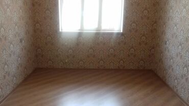 Həyət evləri və villaların satışı: Binəqədi qəs. 3 otaqlı, 102 kv. m, Kredit yoxdur, Yeni təmirli
