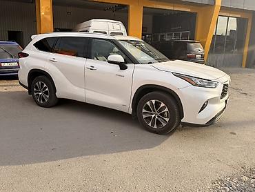 Toyota Highlander: 2021 г., 2.5 л, Вариатор, Гибрид, Кроссовер