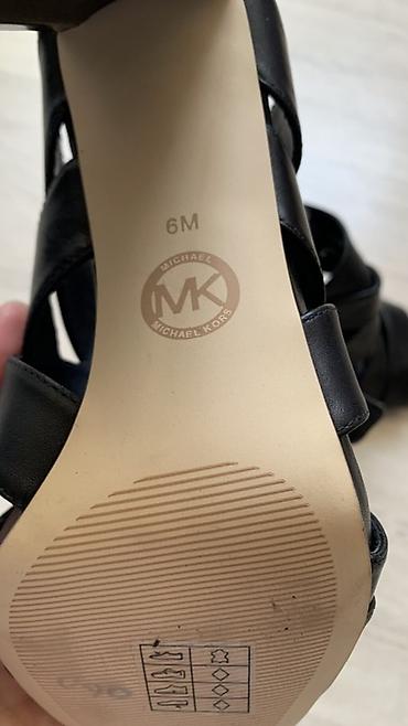 очки rayban meta: Босоножки, 35.5, 36, Michael Kors, Б/у, цвет - Черный, Самовывоз — 1