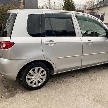 капот для мазды: Mazda Demio: 2004 г., 1.5 л, Автомат, Бензин, Хэтчбэк