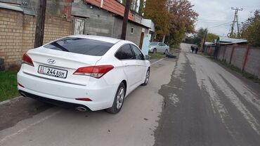 хендай авто: Hyundai i40: 2013 г., 2 л, Автомат, Бензин, Седан