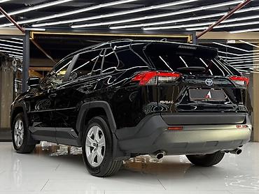 дви: Toyota RAV4: 2019 г., 2.5 л, Гибрид, Кроссовер — 4