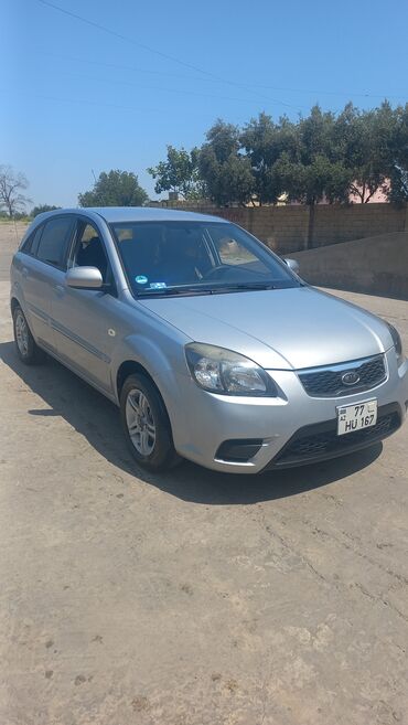 фольксваген 1 4: Kia Rio: 1.4 л | 2010 г. Хэтчбэк