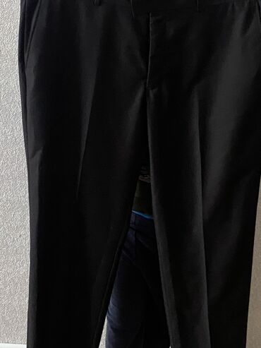 Kostyumlar: Bir defe geyinilib.XL olcudu — 10