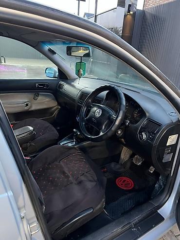 Продажа авто: Volkswagen Golf: 2000 г., 1.8 л, Автомат, Бензин, Хэтчбэк — 4