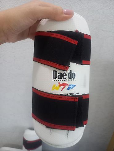 Другие комплектующие: Məhsul: Taekvondo üçün ön qol qoruyucusu (Daedo International, WTF – — 1