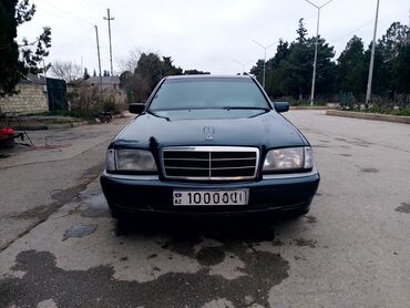 maşın təkər: Mercedes-Benz 220: 2.2 l | 1996 il Sedan