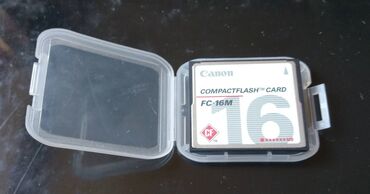 Foto i video oprema: Kutijica za Compact flash karticu Imam 2 komada 100 din/kom prodaje