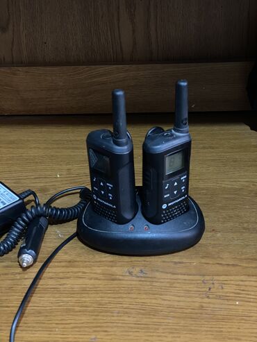 рация моторола: Продаю рации «Моторола» в хорошем состоянии заряд держит хорошо, в