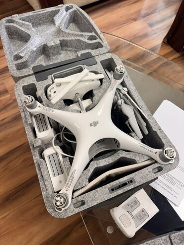 hdd для серверов 4 тб: DJI Phantom (серия Phantom 4, белый корпус) в заводском пенокейсе
