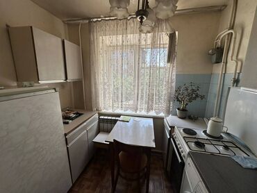 снять квартиру на долгий срок в бишкеке ок: 1 комната, 30 м², Индивидуалка, 2 этаж, Косметический ремонт