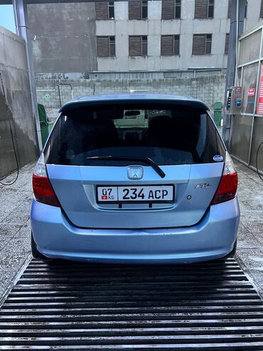 хонда фит лобовой: Honda Fit: 2002 г., 1.3 л, Вариатор, Бензин