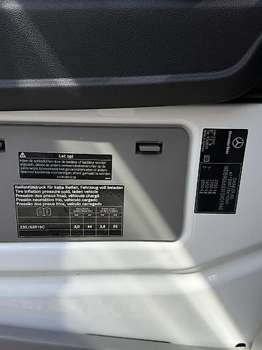 пленку: Легкий грузовик, Mercedes-Benz, Дубль, 2 т, Б/у — 10