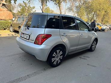 toyota iq: Toyota Ist: 2003 г., 1.5 л, Автомат, Бензин, Хэтчбэк — 3