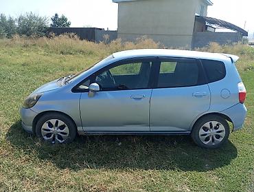 e6 3: Honda Fit: 2002 г., 1.5 л, Вариатор, Хэтчбэк — 2