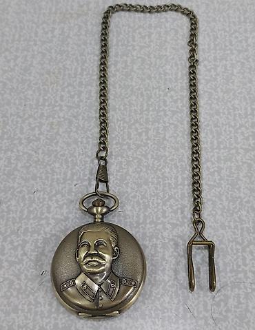 rusiyada saat necedi: Stalin cib saatı kisə saatı relyef portretli, qapaqlı model — 4