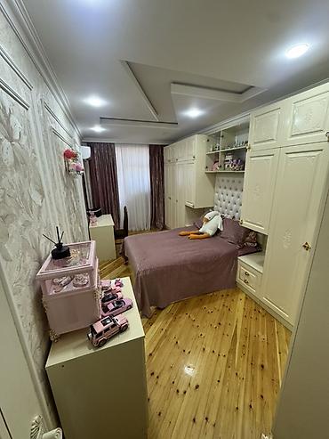 Uzunmüddətli kirayə mənzillər: 🏡 SATILIR – TƏCİLİ MƏNZİL 📍 Çiçək qəsəbəsi, çox əlverişli ərazi 🟢 9 — 7