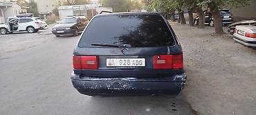 v klass: Volkswagen Passat Variant: 1995 г., 1.6 л, Механика, Бензин, Универсал — 6