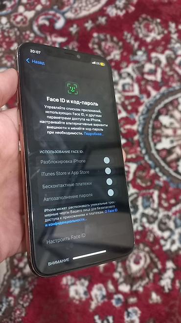 часы с симкой для ребенка: Смартфон Apple iPhone (серия с тройной основной камерой) в золотом — 10