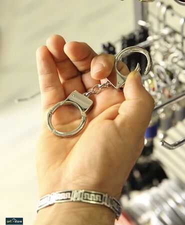 Breloklar: Xoş görünüşlü aksesuarlar. Hər cür maşın aksesuarının satışı bizdə — 7