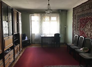 из дубая: 4 комнаты, 80 м², Индивидуалка, 3 этаж, Требуется ремонт — 1