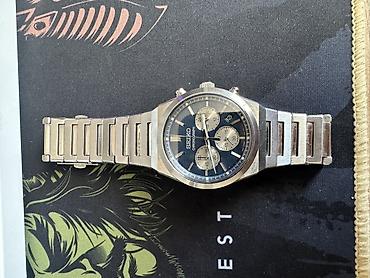 Часы Seiko Chronograph на стальном браслете - Кварцевый хронограф с