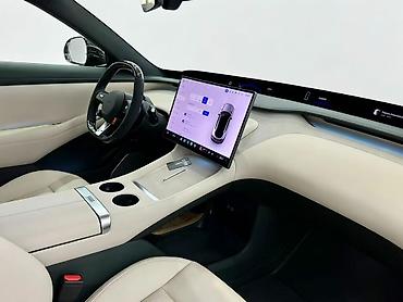 Другие автомобили: Xiaomi YU7, 2025 года Пробег: 7 000 км Цвет кузова: Серый Каньон — 12