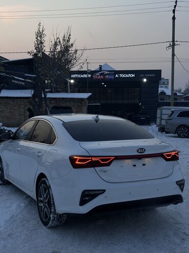 Kia: Kia K3: 2019 г., 1.6 л, Вариатор, Бензин, Седан — 2