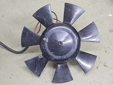 Вентиляторы: Вентилятор Peugeot 1986 г., Б/у, Оригинал, Германия — 2