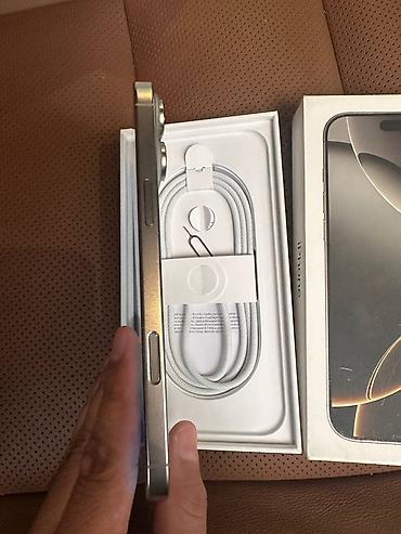 k90 pro max: IPhone 16 Pro Max, Б/у, 256 ГБ, Space Gray, Кабель — 2
