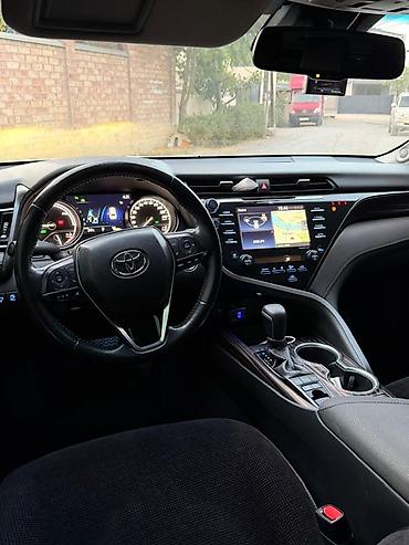 накладка на камри: Toyota Camry: 2020 г., 2.5 л, Автомат, Гибрид, Седан — 4