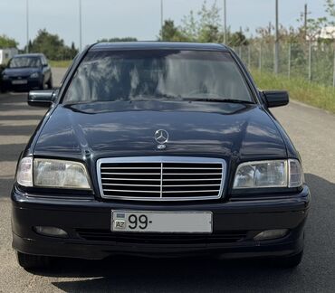 volkswagen b6 sedan: Mercedes-Benz C 180: 1.8 l | 1997 il Sedan