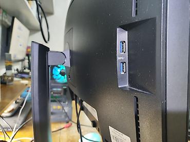 24 дюйма монитор: Монитор, HP, Б/у, LCD, 24" - 25" — 5
