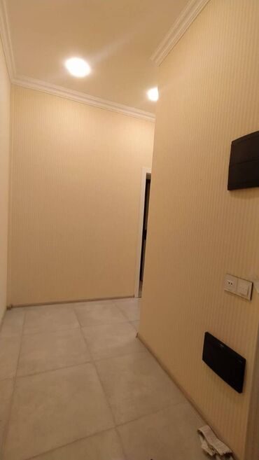 Yeni tikili: 3 otaqlı, Yeni tikili, m. Neftçilər, 64 kv. m — 12