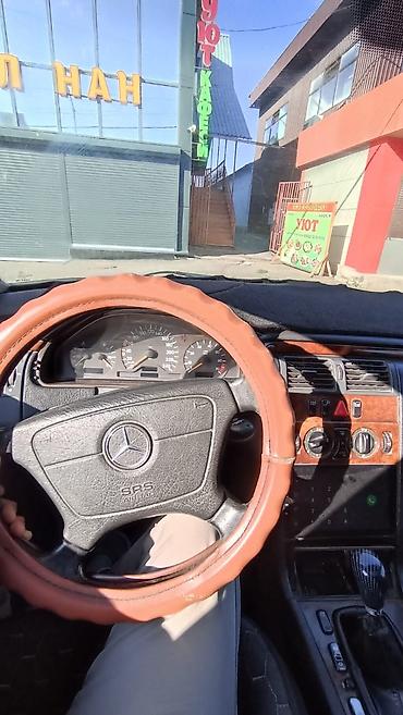 r 21: Mercedes-Benz E-Class: 1999 г., 2.3 л, Механика, Бензин, Седан — 8