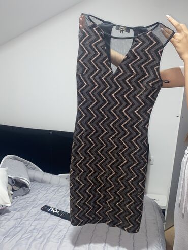 new yorker haljine za plazu: M (EU 38), bоја - Šareno, Večernji, maturski, Na bretele