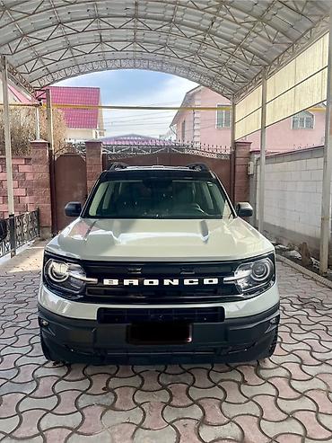 Ford: Ford Bronco: 2022 г., 1.5 л, Автомат, Бензин, Кроссовер — 4