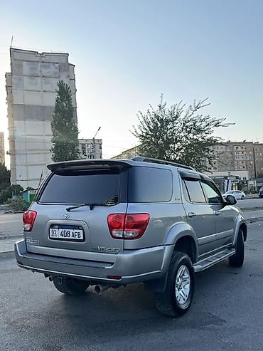 брелок тойота: Toyota Sequoia: 2004 г., Автомат, Бензин, Внедорожник — 5
