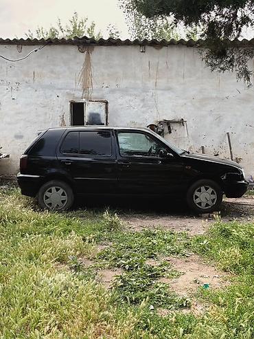 гольы 2: Volkswagen Golf: 1993 г., 1.6 л, Механика, Бензин, Хэтчбэк — 4