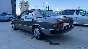mersedes e class: Mercedes-Benz 190: 1991 г., 1.8 л, Механика, Бензин, Седан — 4